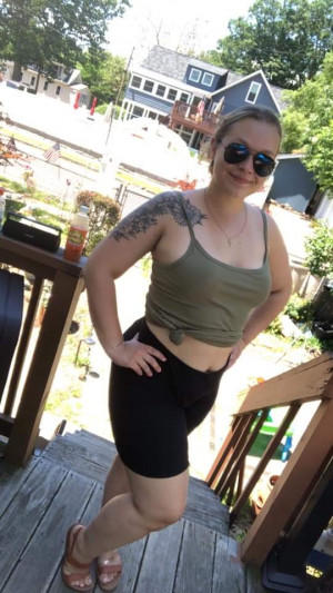 My chubby female cuck  neighbor