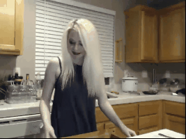 kq7KRA.gif