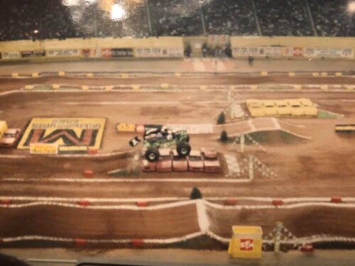 kx6wKk.jpeg