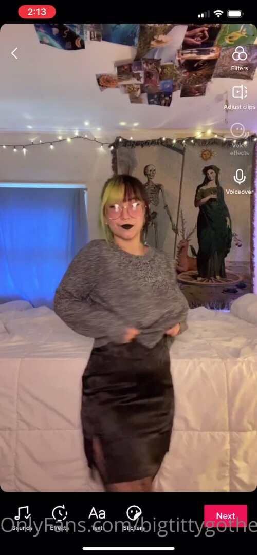 20200701 74159695 Another nsfw tiktok