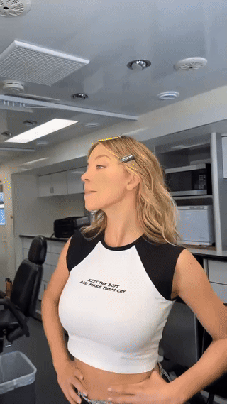lb1SB9.gif