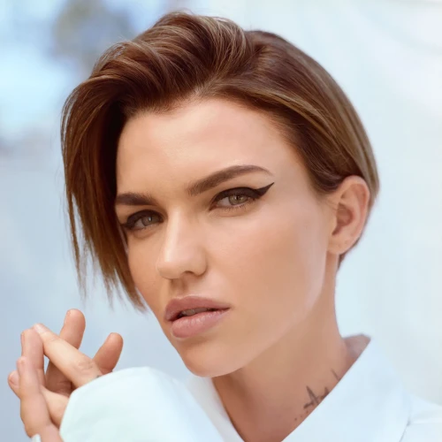 nQUqRM.webp