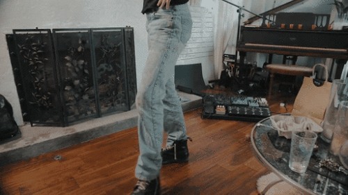 qUZ41c.gif