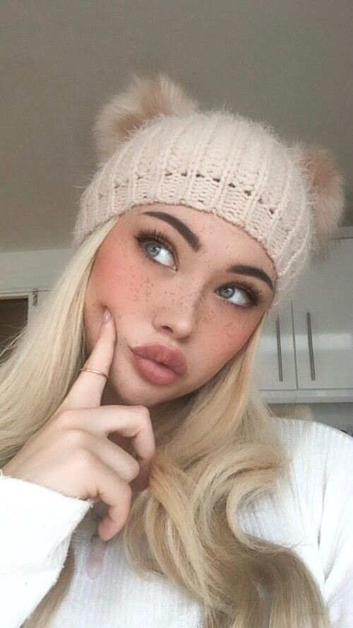 qb0tM7.jpeg