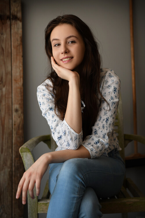  MetArt Presenting Alisa Amore (2)