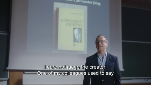 tQzcnT.png