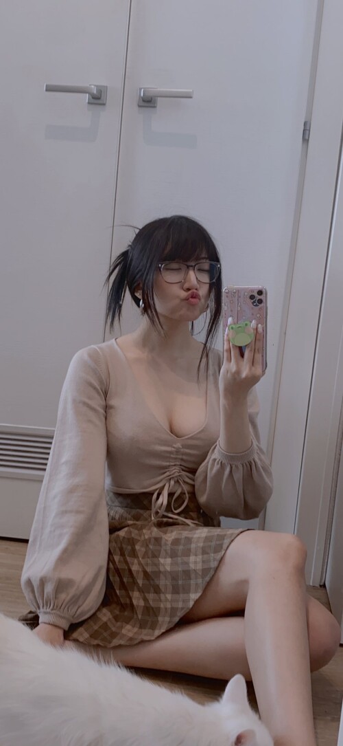 uXMkIe.jpg