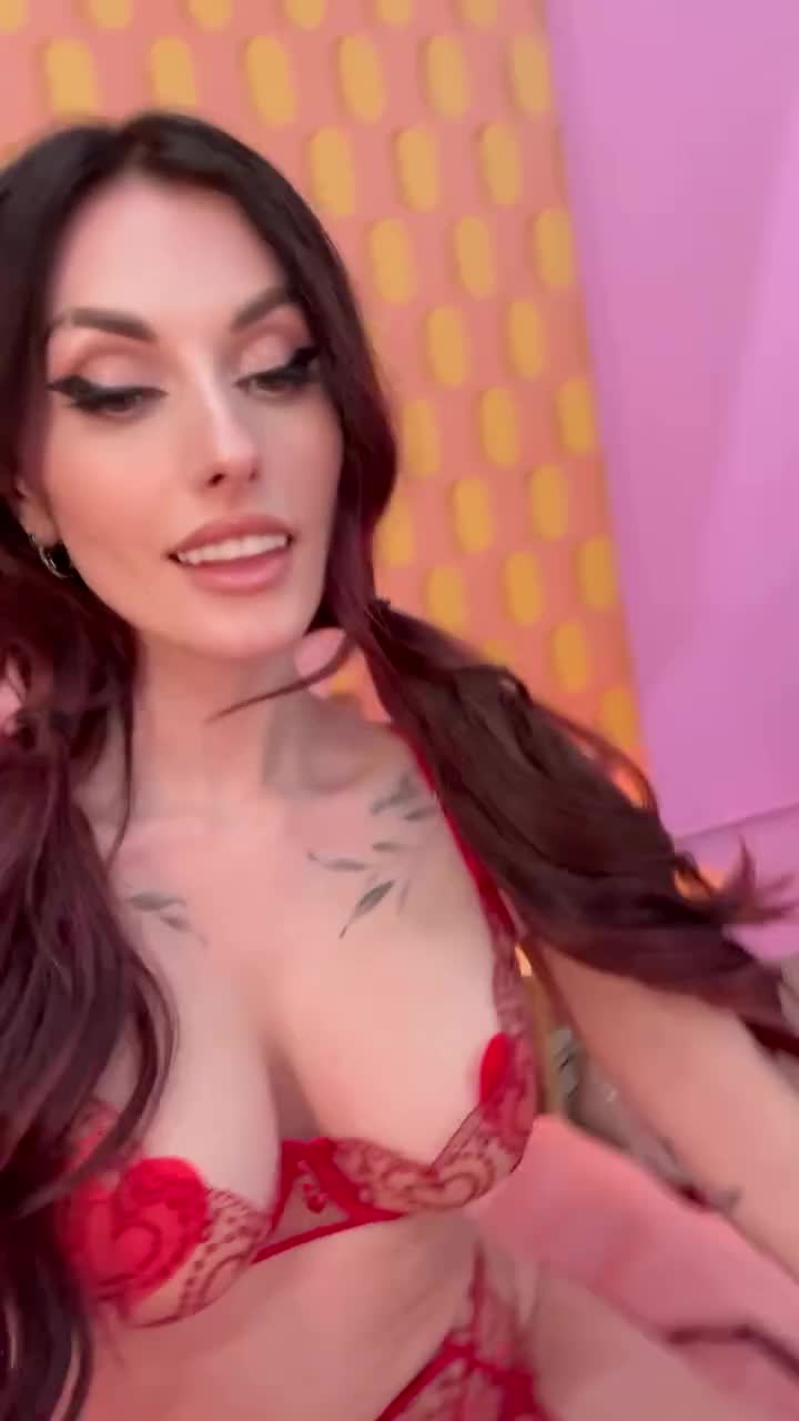 uXUMgC.mp4