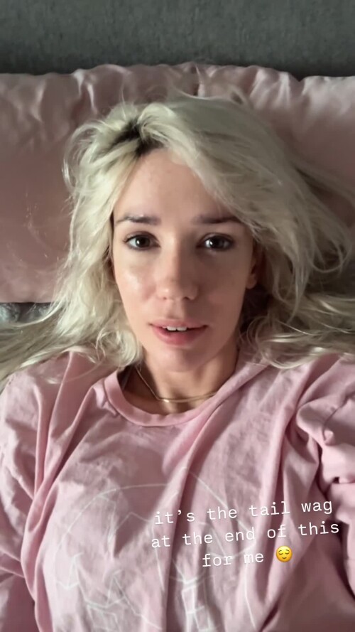 uXy6sH.mp4