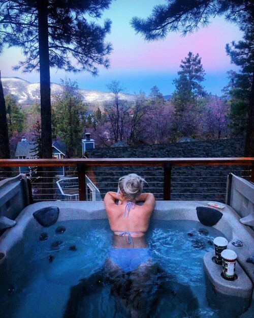 ubZA6F.jpg
