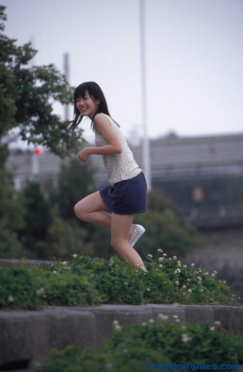 Airi Suzuki 1142