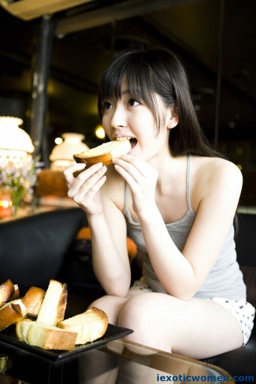 Airi Suzuki 1354