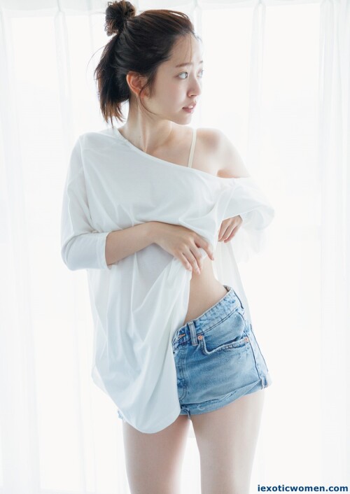 Airi Suzuki 1525