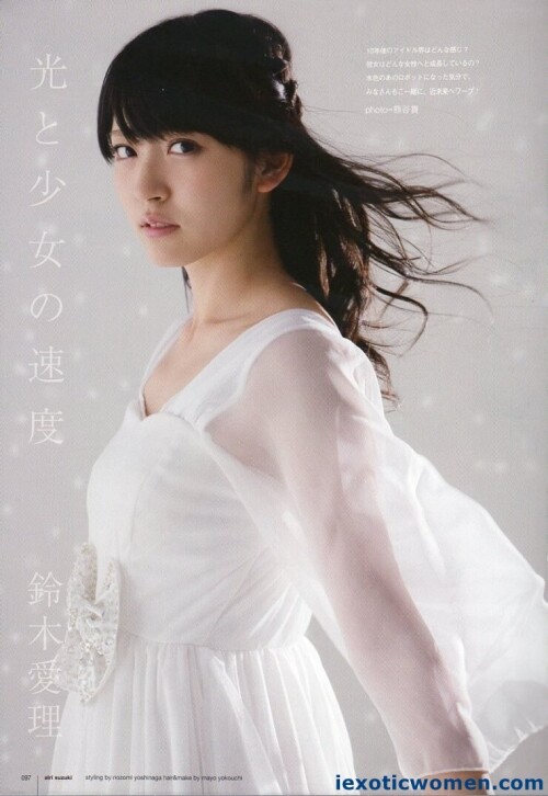 Airi Suzuki 1436