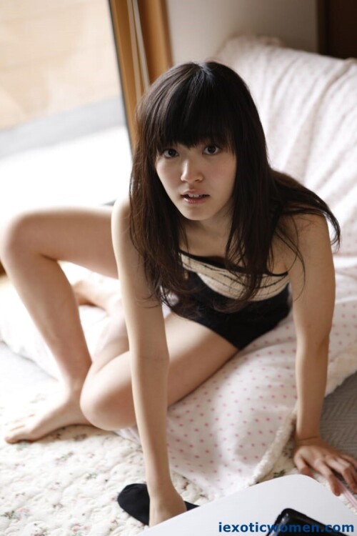 Airi Suzuki 1174