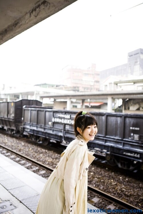 Airi Suzuki 1202