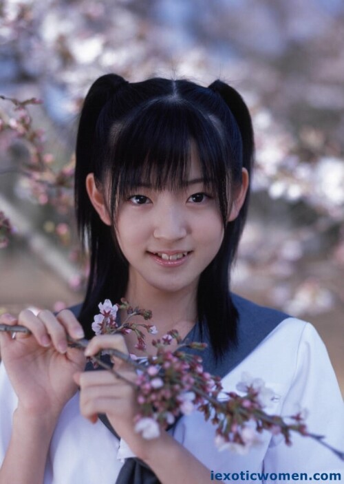 Airi Suzuki 1182