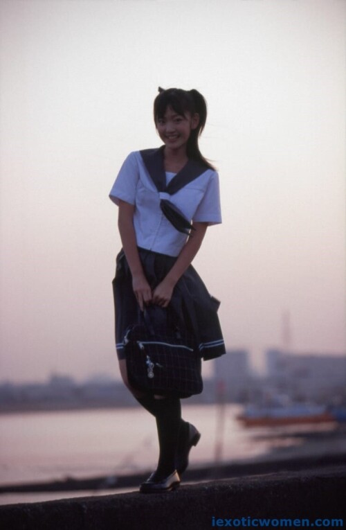 Airi Suzuki 958