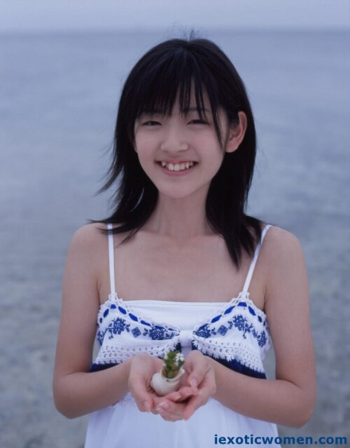 Airi Suzuki 973