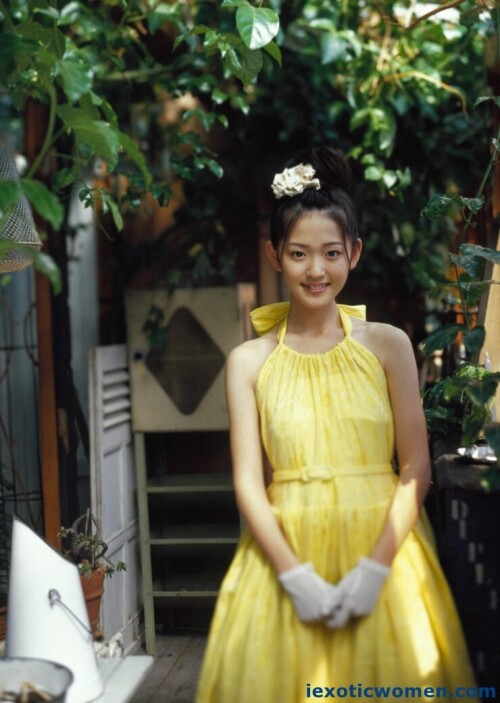 Airi Suzuki 1301