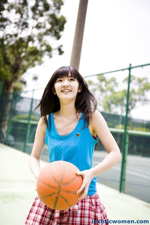 Airi Suzuki 1298