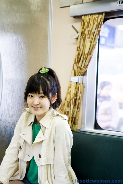 Airi Suzuki 1324