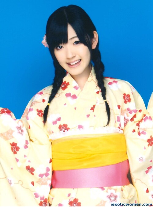 Airi Suzuki 1571