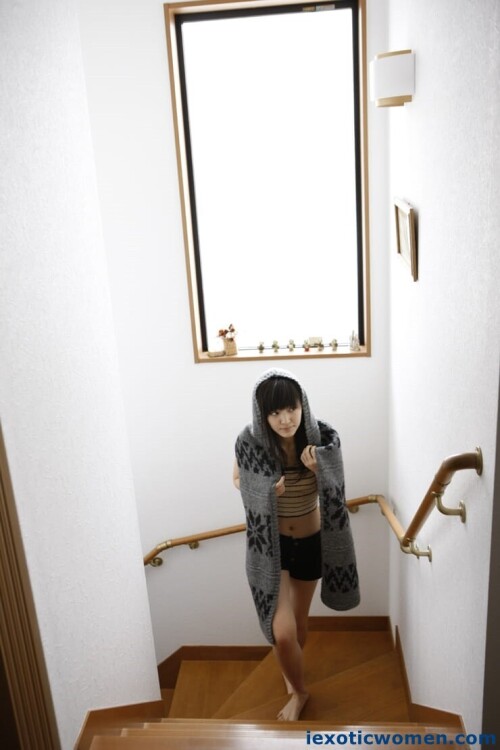 Airi Suzuki 1029