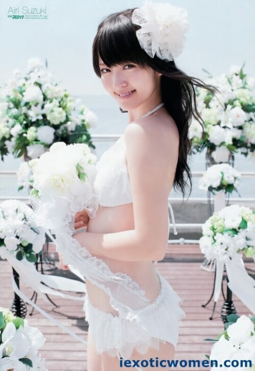 Airi Suzuki 1061