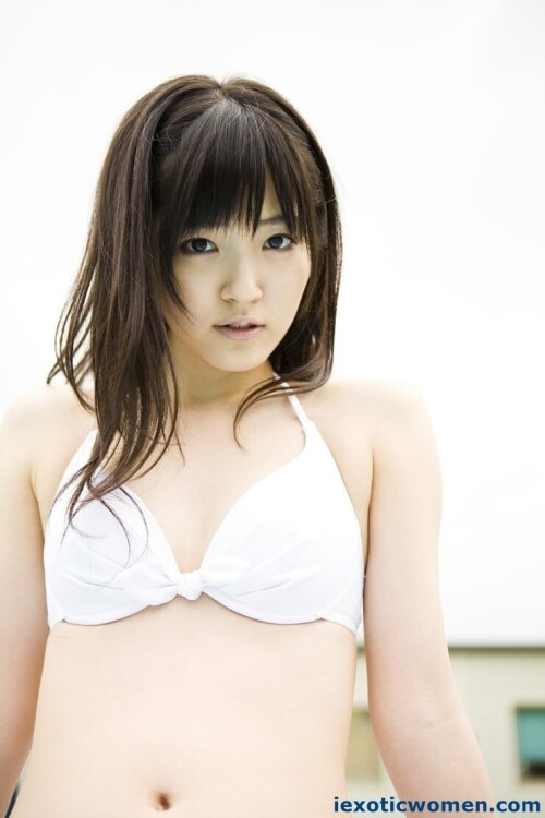 Airi Suzuki 1022
