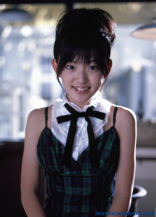Airi Suzuki 1099