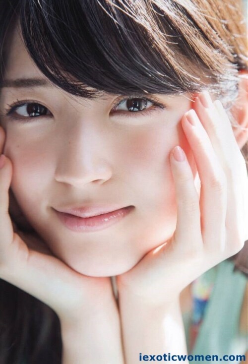Airi Suzuki 1107