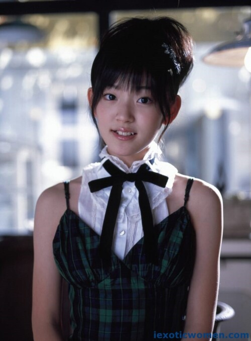 Airi Suzuki 1103