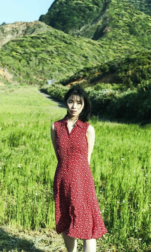 Hina Kikuchi 1649 1