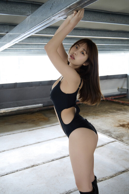 Hina Kikuchi 2198