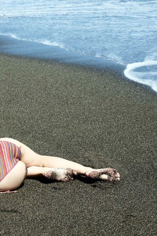 Hina Kikuchi 1711 1