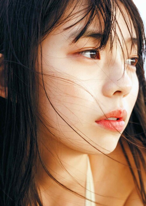 Hina Kikuchi 1983