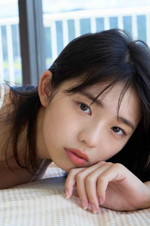 Hina Kikuchi 1834 1