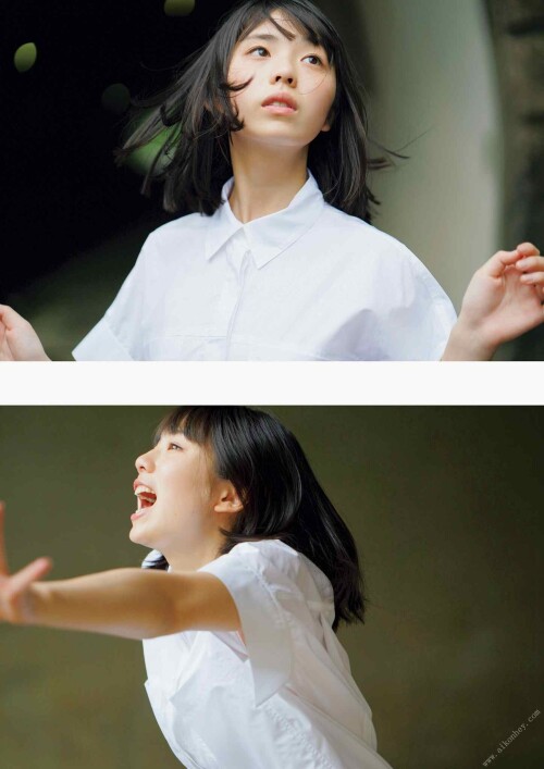 Hina Kikuchi 2074