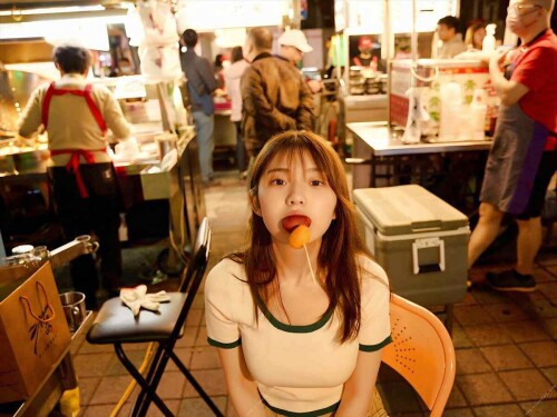 Hina Kikuchi 1049