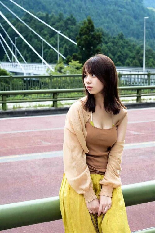 Hina Kikuchi 1212