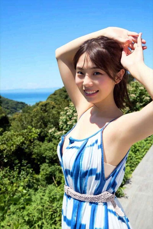 Hina Kikuchi 1285