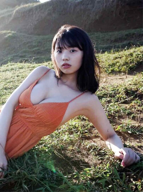 Hina Kikuchi 1306