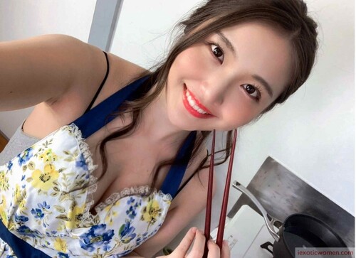 Yumi Mizusaki 1295