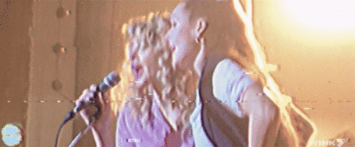 vdQSlH.gif