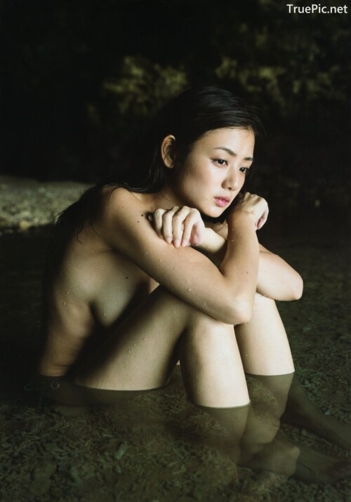 Moemi Katayama 772