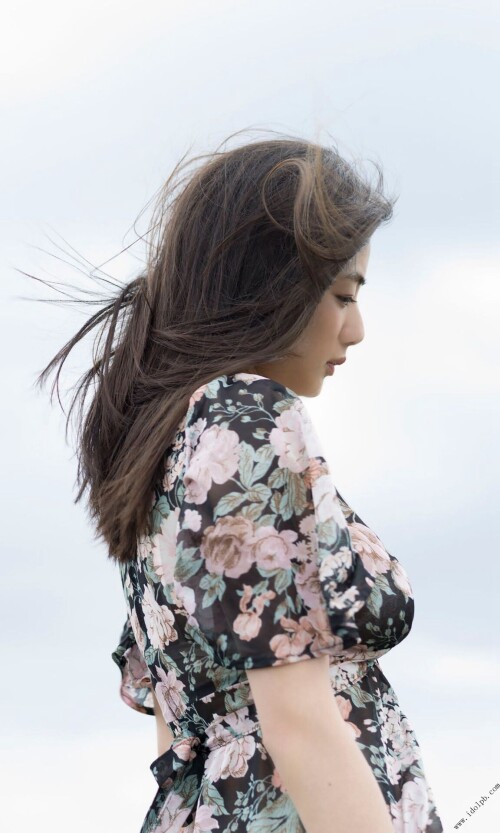 Moemi Katayama 462