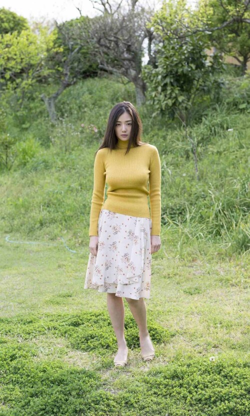 Moemi Katayama 493