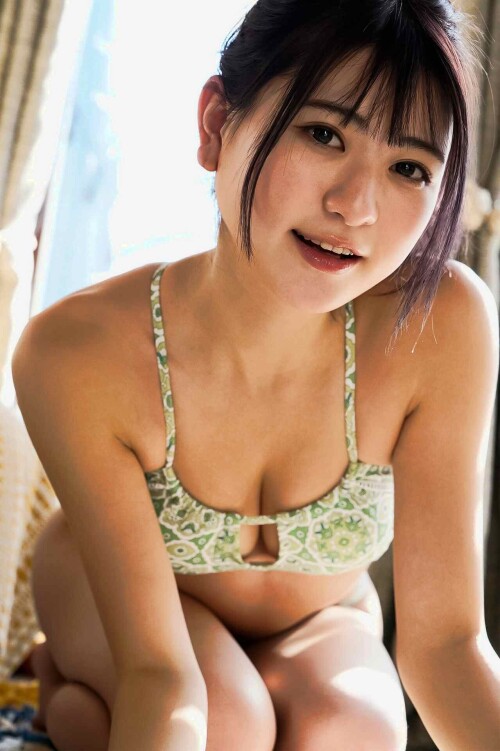 Minami Yamada 490