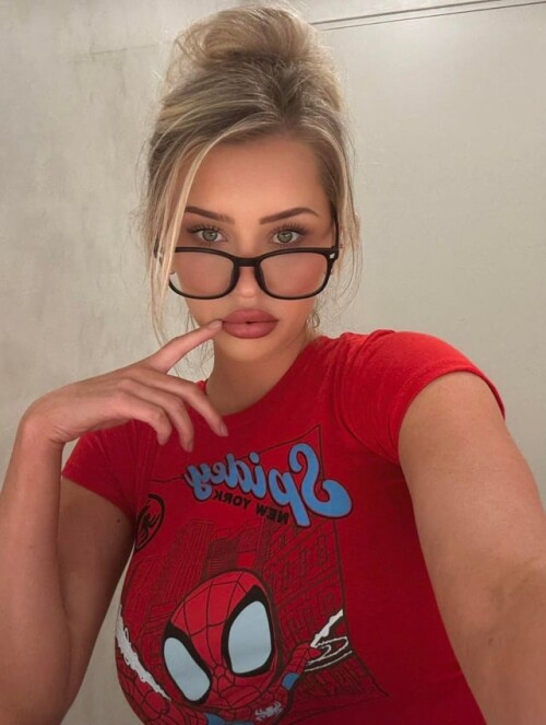 with great power comes great distraction v0 k2a00c4g2mgh1